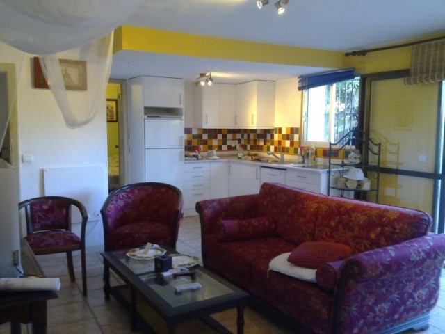 Villa con 7 Dormitorios  en Nueva Andalucía