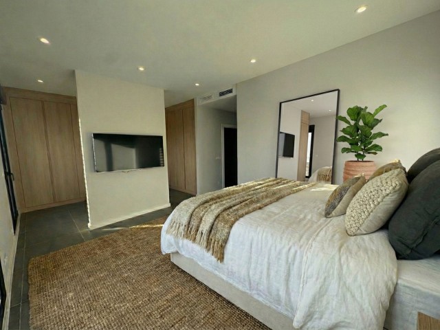4 Bedrooms Townhouse in Riviera del Sol