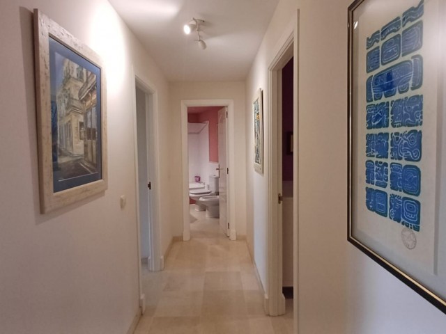 2 Soveroms Leilighet i Guadalmina Alta