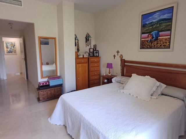 2 Soveroms Leilighet i Guadalmina Alta
