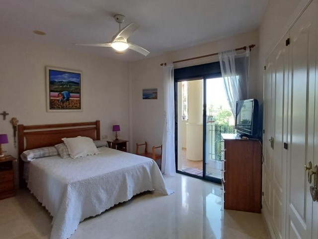 2 Soveroms Leilighet i Guadalmina Alta