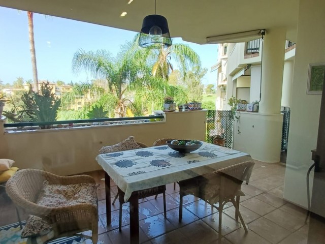 2 Soveroms Leilighet i Guadalmina Alta