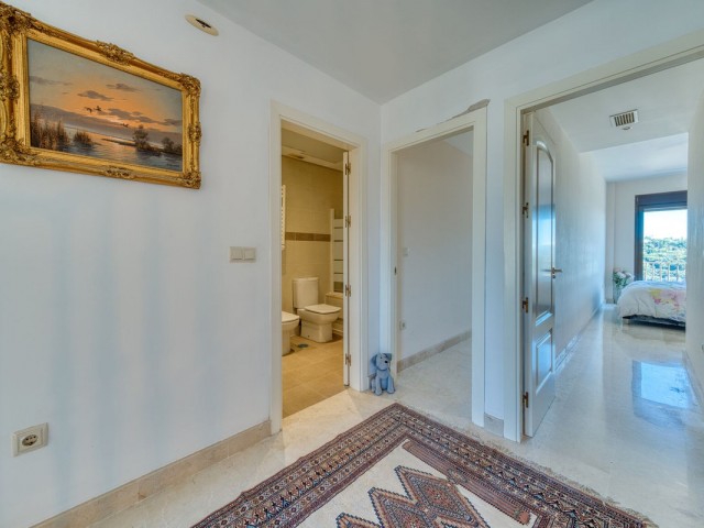 3 Bedrooms Townhouse in Estepona