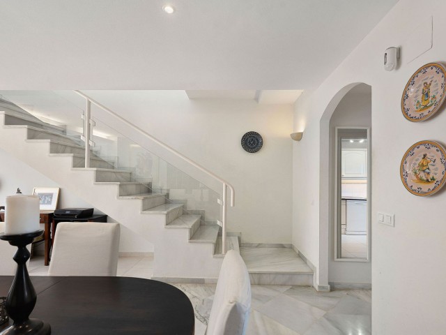 3 Bedrooms Townhouse in Nueva Andalucía