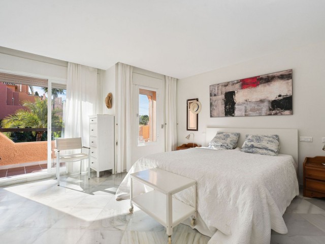3 Bedrooms Townhouse in Nueva Andalucía