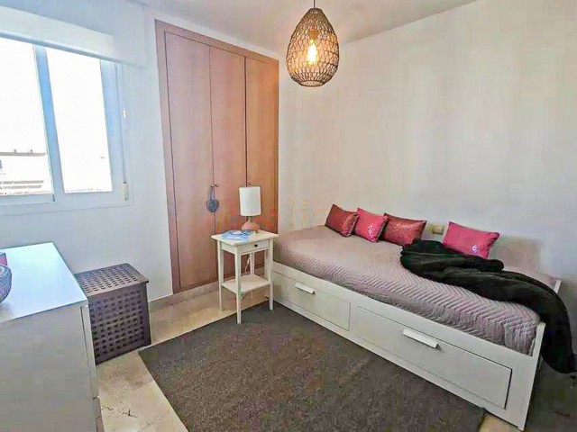 Appartement avec 3 Chambres  à Selwo