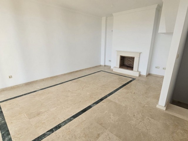 Maison mitoyenne avec 2 Chambres  à Doña Julia