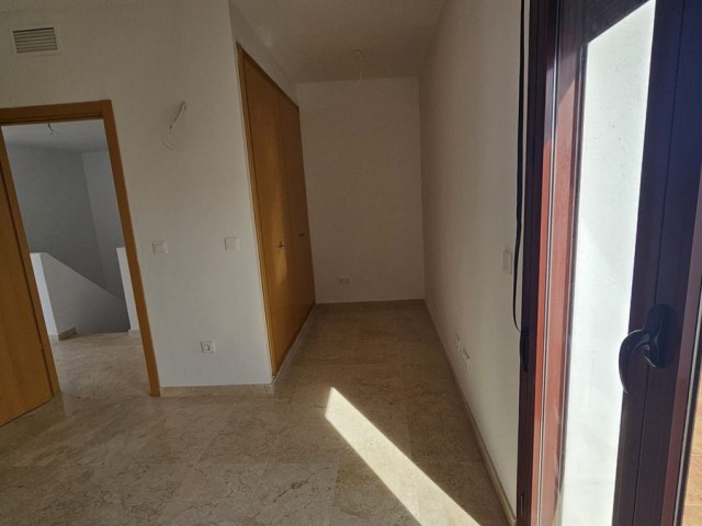 Maison mitoyenne avec 2 Chambres  à Doña Julia