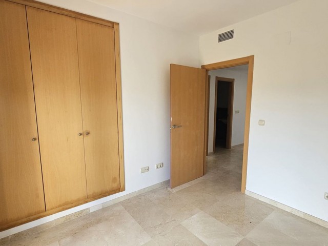 3 Slaapkamer Rijtjeshuis in Doña Julia