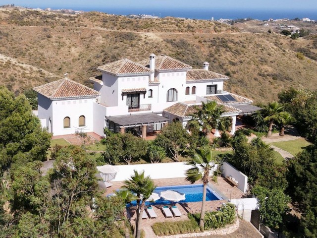 Huvila, Mijas