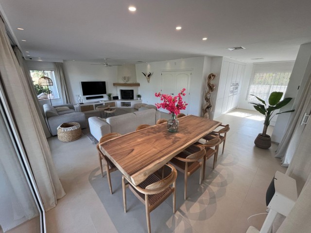 Villa avec 4 Chambres  à Mijas