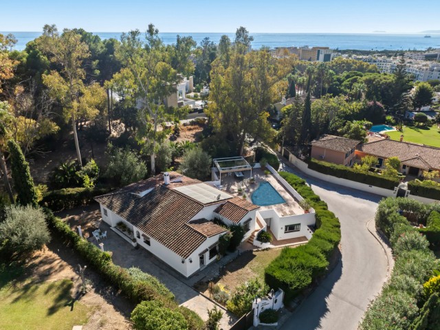 Villa Marbella - R5255233