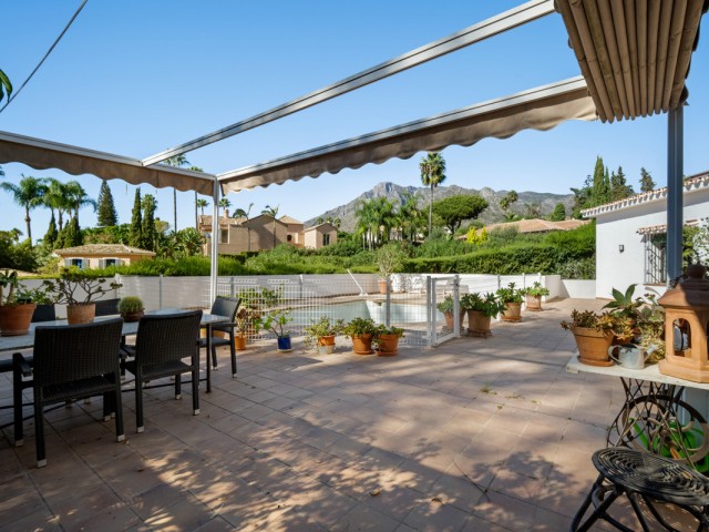 4 Bedrooms Villa in Marbella