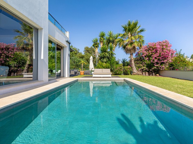Huvila, Marbella