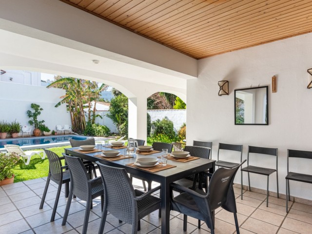 4 Bedrooms Villa in San Pedro de Alcántara