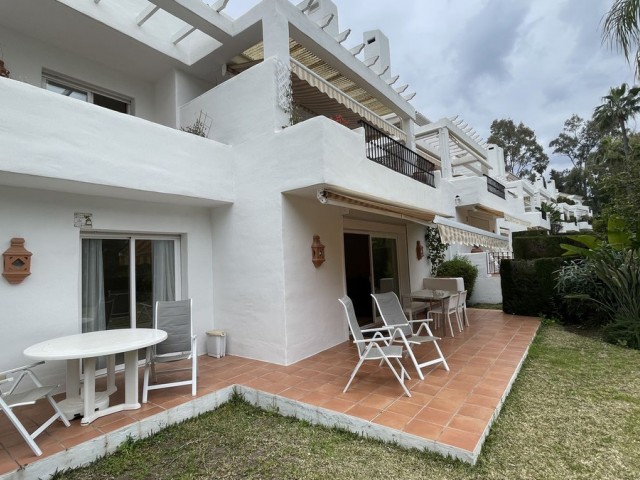 3 Bedrooms Apartment in Benahavís