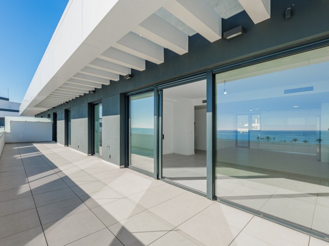 Penthouse avec 3 Chambres  à Playamar
