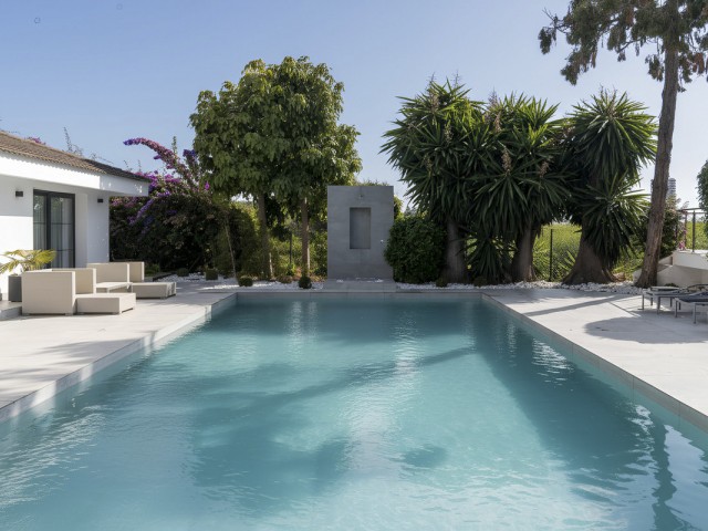 Villa avec 5 Chambres  à Marbella