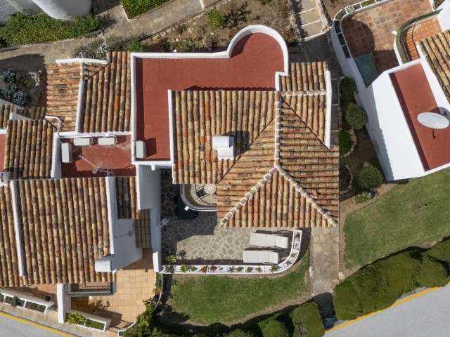 2 Makuuhuoneen Rivitalo Miraflores