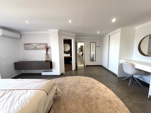 Appartement avec 4 Chambres  à Los Pacos