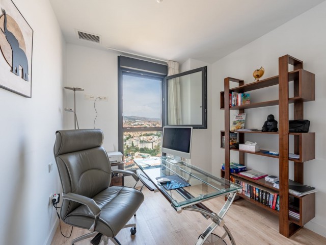 Appartement avec 3 Chambres  à Málaga