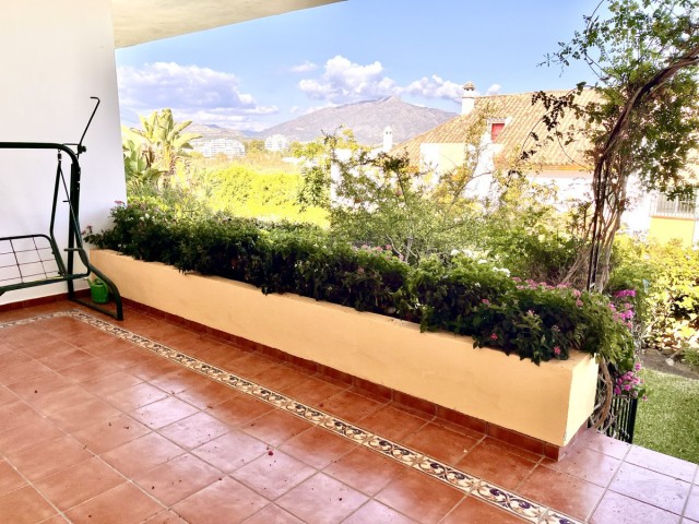 3 Bedrooms Townhouse in Estepona