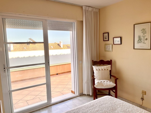 3 Bedrooms Townhouse in Estepona