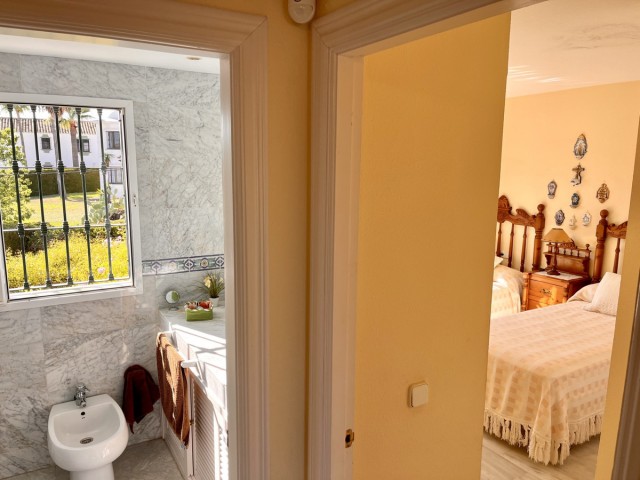 3 Bedrooms Townhouse in Estepona