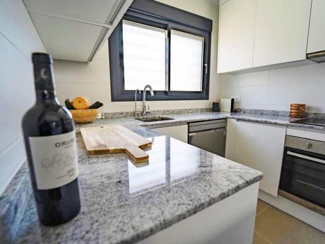 3 Bedrooms Townhouse in Estepona