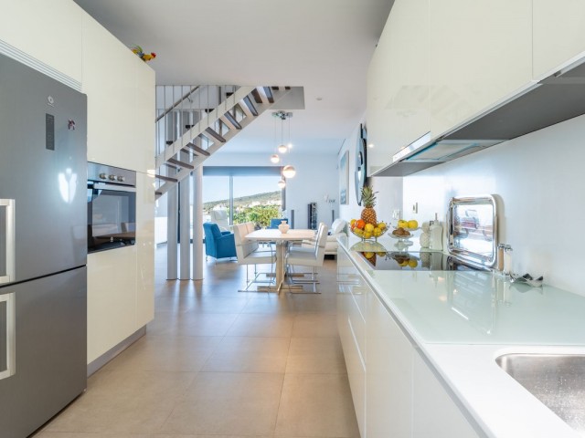 3 Bedrooms Townhouse in Manilva