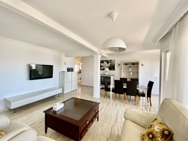 4 Bedrooms Apartment in Benalmadena Costa