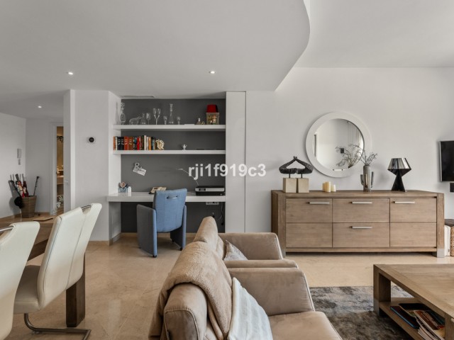 3 Soveroms Leilighet i Elviria