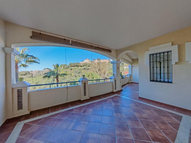 2 Bedrooms Apartment in Elviria