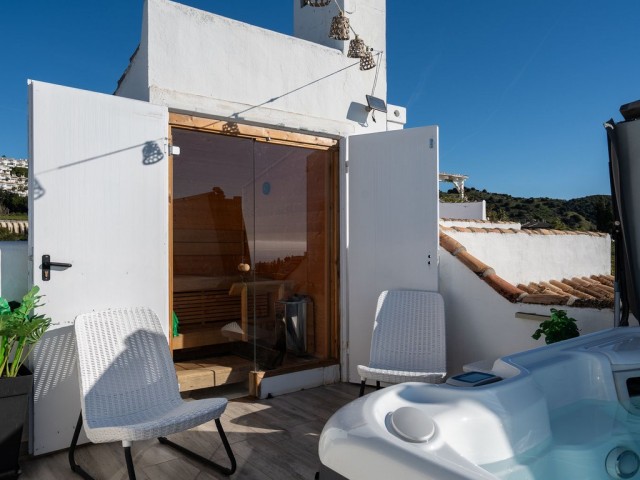 3 Bedrooms Townhouse in Calahonda