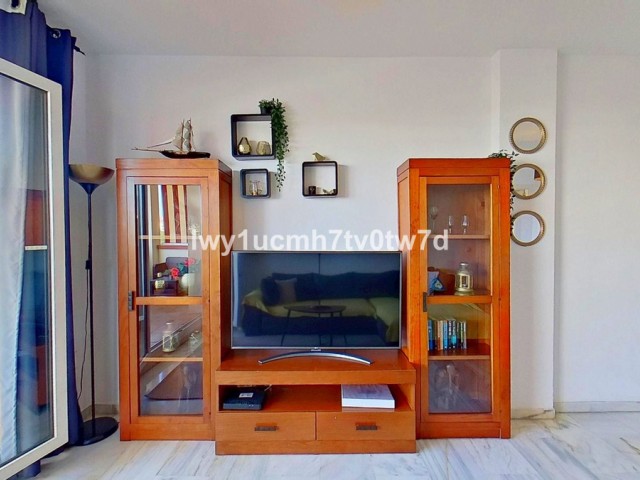 2 Bedrooms Apartment in Torrequebrada
