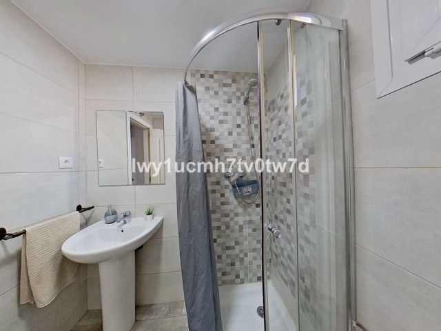 2 Bedrooms Apartment in Torrequebrada