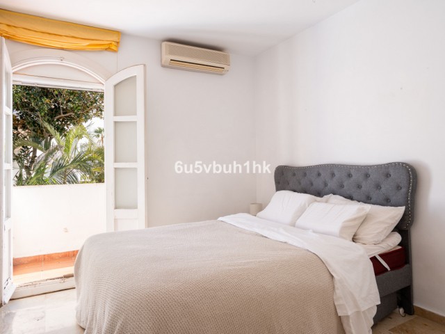 4 Bedrooms Townhouse in Nueva Andalucía