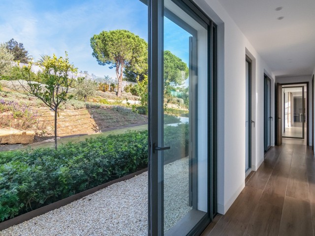 5 Bedrooms Villa in Sotogrande