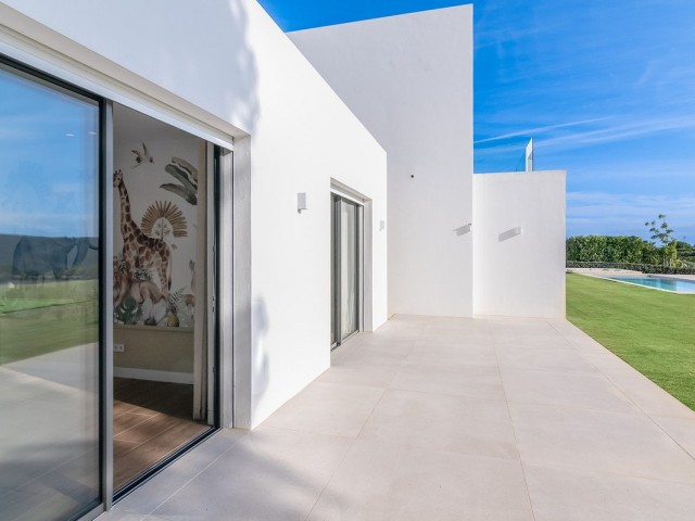 5 Bedrooms Villa in Sotogrande