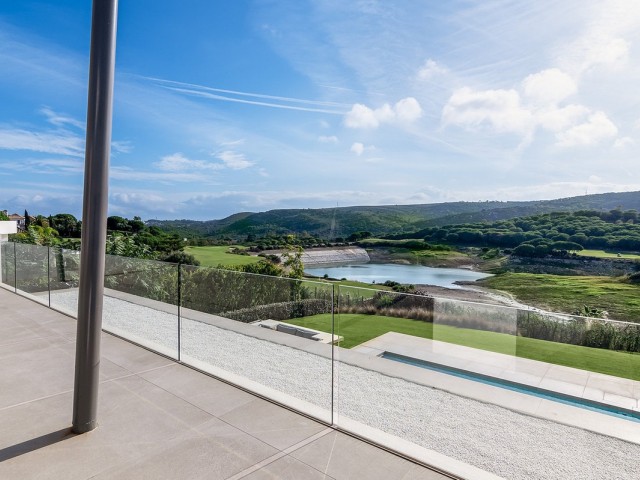 5 Bedrooms Villa in Sotogrande