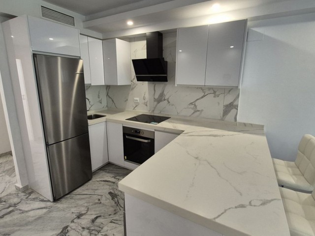 Appartement avec 3 Chambres  à Bahía de Marbella