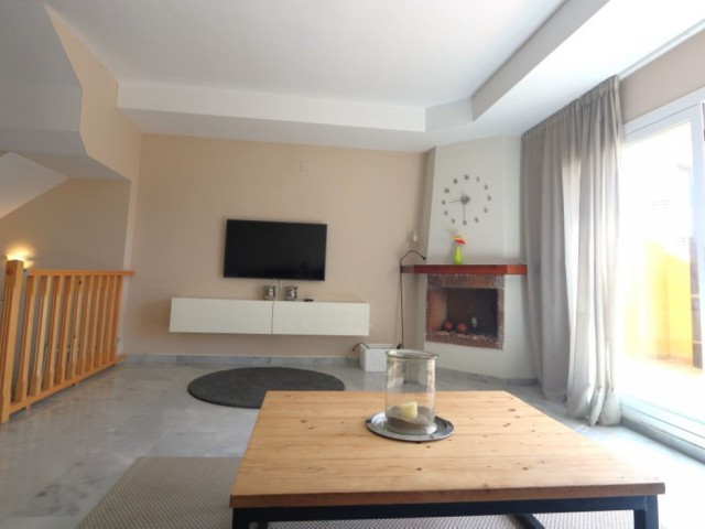 Townhouse, Torreblanca, R5237629