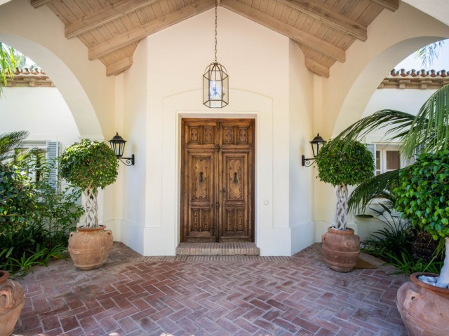 Villa avec 5 Chambres  à Marbella