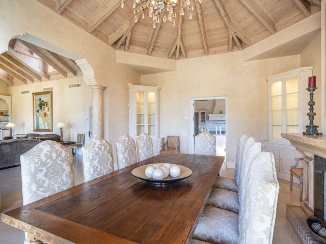Villa avec 5 Chambres  à Marbella