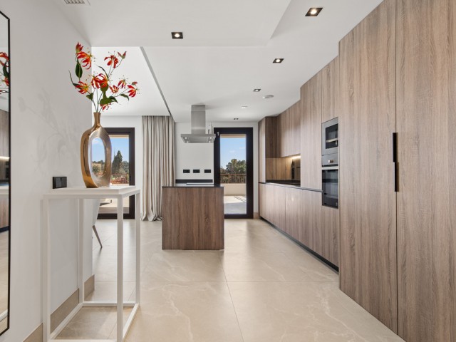 Appartement avec 3 Chambres  à Istán