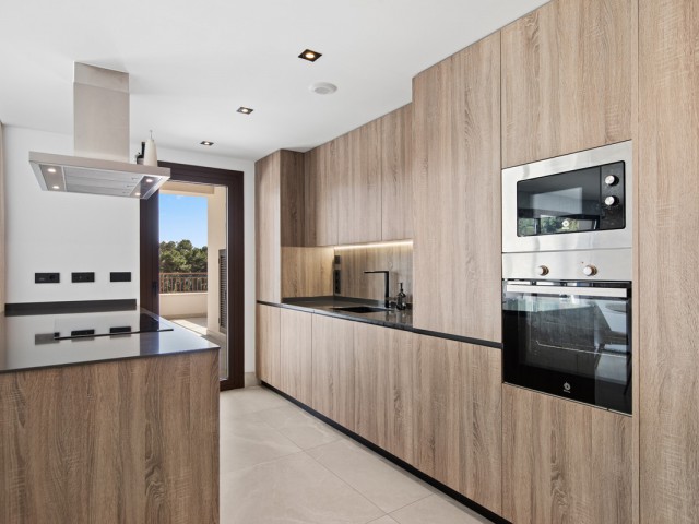 Appartement avec 3 Chambres  à Istán