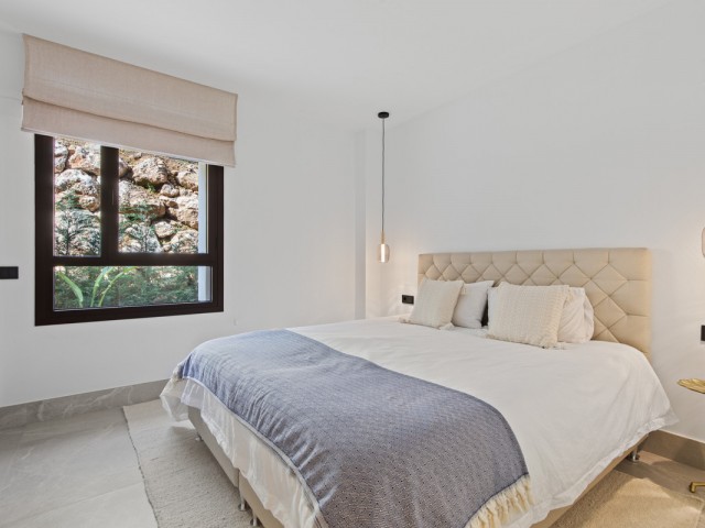 Appartement avec 3 Chambres  à Istán