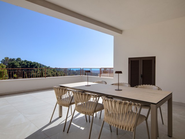 Appartement avec 3 Chambres  à Istán