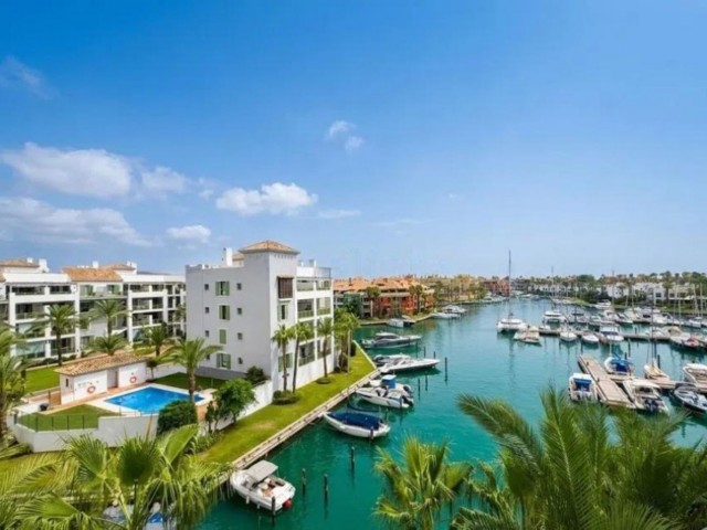 Apartment, Sotogrande Marina, R5323072