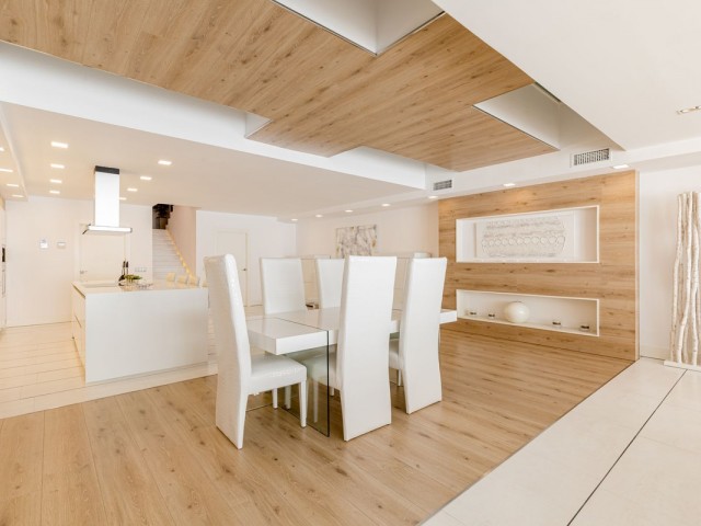 3 Bedrooms Apartment in Puerto Banús